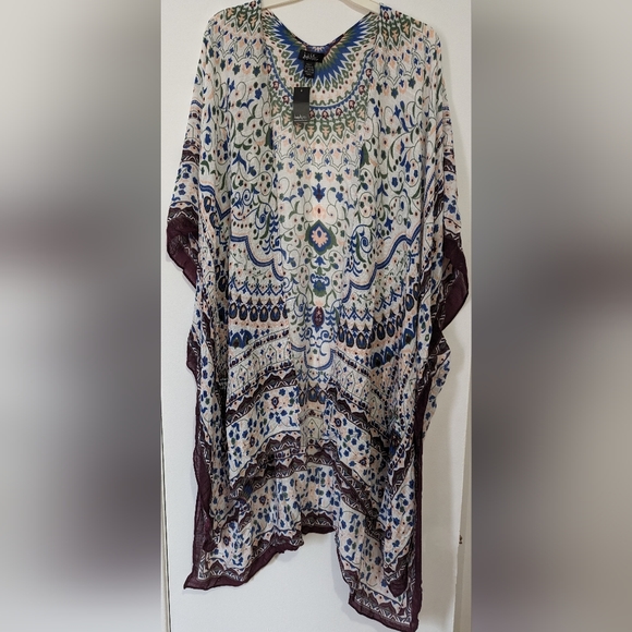 Swimsuit cover up for women - Picture 1 of 5